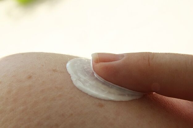 Instrucciones para aplicar la crema Keramin